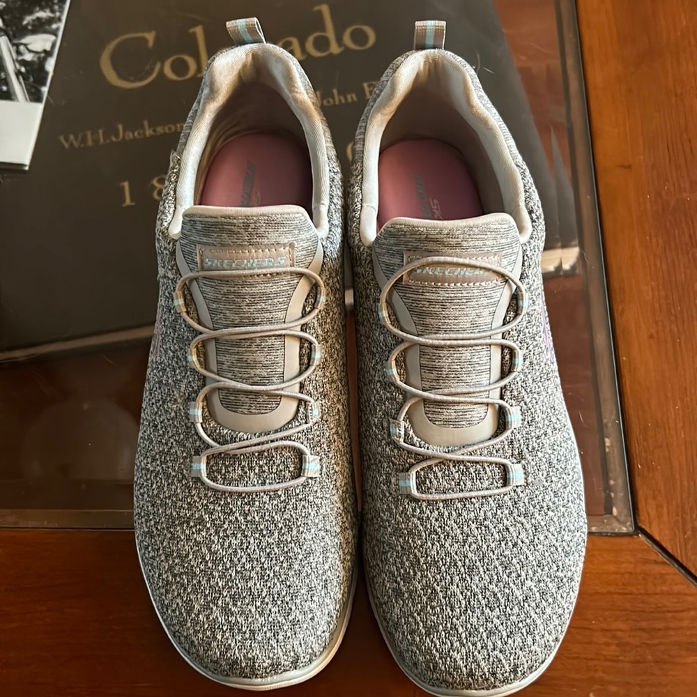New pair of sketchers